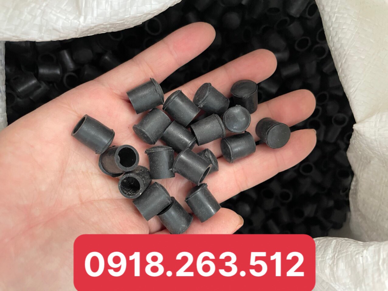 Chụp cao su phi 6mm